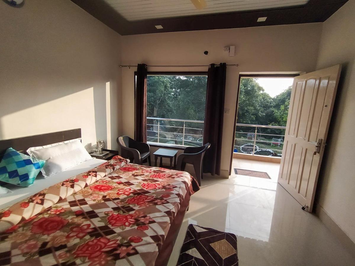 Anugraha Homestay Ramnagar  Luaran gambar